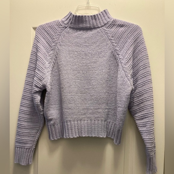Generation K mock turtleneck style soft sweater - size L - Picture 2 of 4